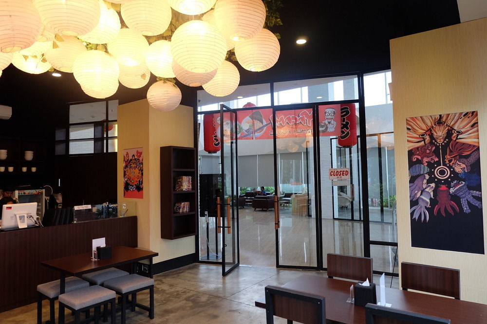 Ibis Budget Cikarang Festival Bekasi Buitenkant foto